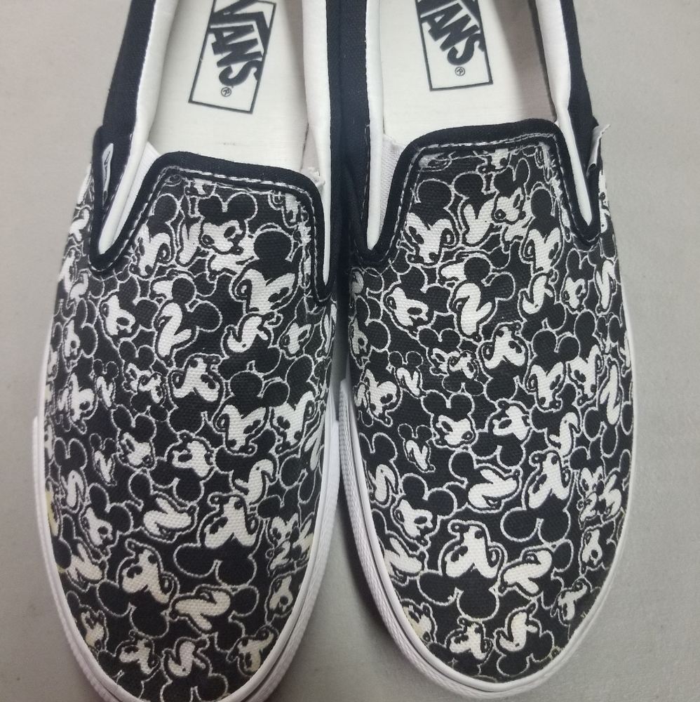 Mickey mouse vans